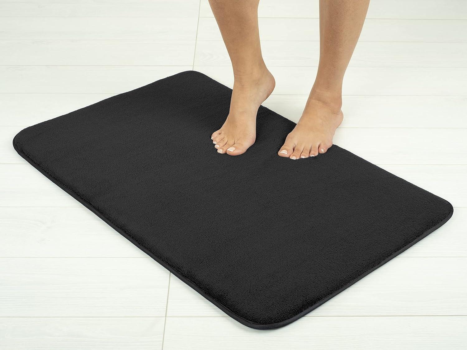 imageAmerican Soft Linen 6 Piece Towel Set and 21X32 Fluffy Foamed Bath Rug Bundle